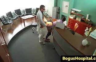Lelu Love-Webcam Scissor Fuck Cowgirl Creampie film erotique gratuit francais